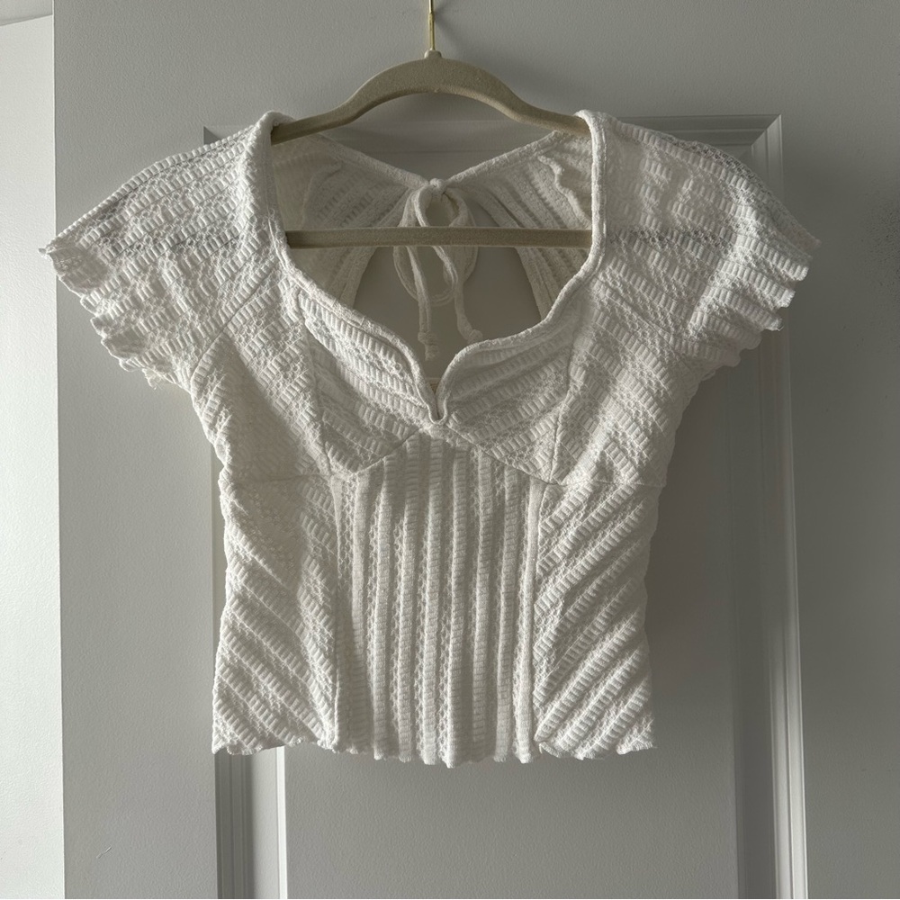 Elegant White Knit Top